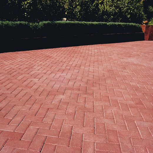 Adoquín hormigón Móstoles rojo 6x10x20 cm Verniprens