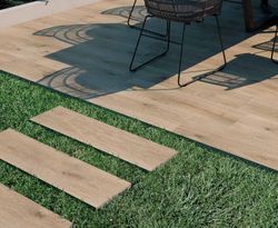 Pavimento porcelanico 20mm Outi Roble 30,5x121 cm Prissmacer