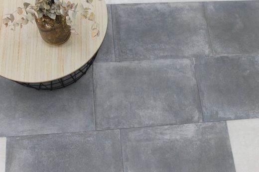 Porcelánico exterior Camous gris 40x60x1 cm Tau Mythage