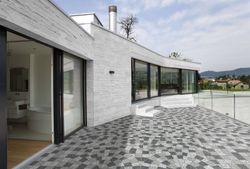 Suelo porcelánico Calzada Granite Grey 50x50 cm  Codicer