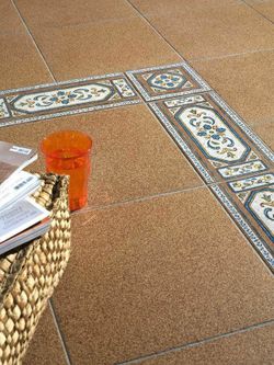 Gres Porcelanico Gredos  33,3X33,3x1,1 cmTau
