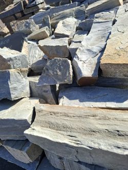 Pallet Mampostería gris azulado Piedras de Galicia