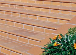 Degrau redondo natural 32,5 x 33 x 5,3 x 1,8 cm Aragon Gres