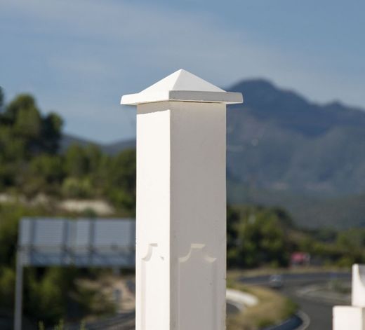 Acabamento Verniprens Branco Egito Clássico
